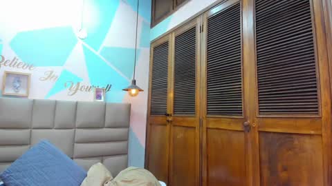 Lily online show from 01/14/25, 09:24
