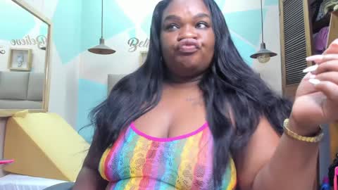Lily online show from 02/05/25, 09:15