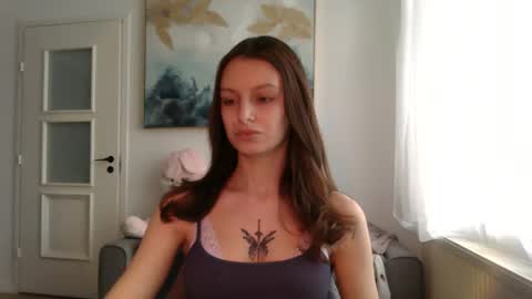lilycandy_ online show from 02/06/26, 11:57