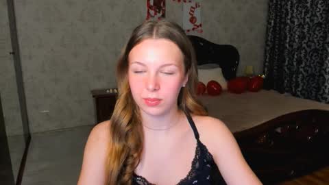 Snapshot of lilyeblake chatting on 02/16/26, 11:50 lilyeblake online show from 02/16/26, 11:50