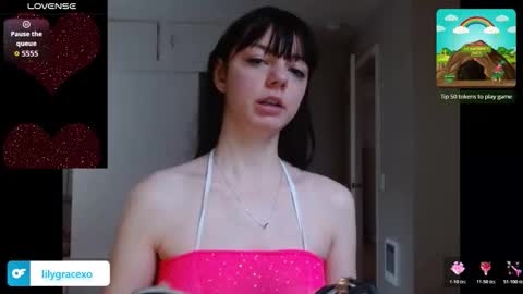 Lily Grace online show from 10/26/25, 06:47