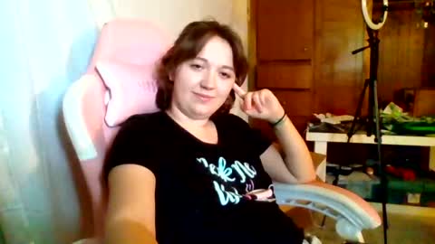lily online show from 08/04/26, 05:59