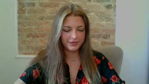 Lily online show from 07/29/26, 06:44