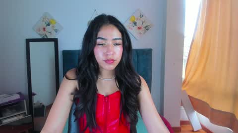 Lili online show from 02/08/25, 06:44