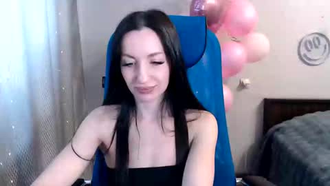 Lily online show from 01/25/25, 08:42