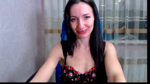Lily online show from 02/02/25, 12:19
