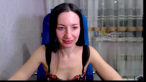 Lily online show from 02/09/25, 07:09