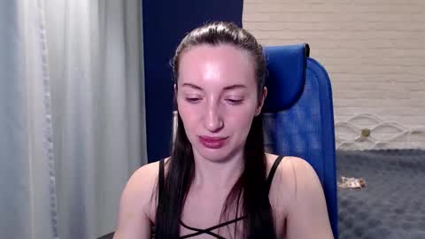 Lily online show from 03/16/26, 06:28