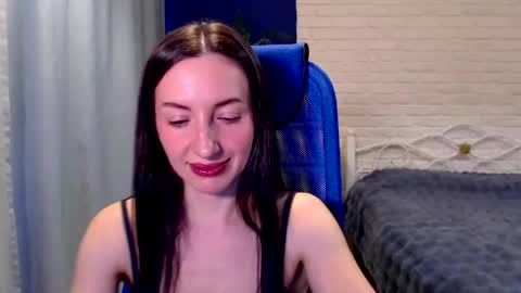 Lily online show from 04/17/26, 08:17