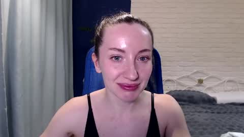 Lily online show from 05/08/26, 11:48