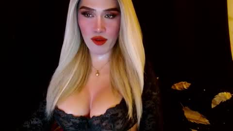 Snapshot of lilymonstercock chatting on 12/28/24, 06:49 IM YOUR TRUE GODESS Lilymonstercock online show from 12/28/24, 06:49