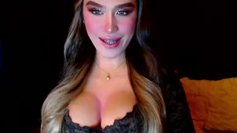 Snapshot of lilymonstercock chatting on 02/07/25, 05:51 IM YOUR TRUE GODESS Lilymonstercock online show from 02/07/25, 05:51