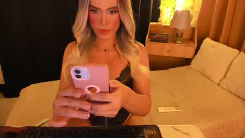 IM YOUR TRUE GODESS Lilymonstercock online show from 07/17/26, 02:56