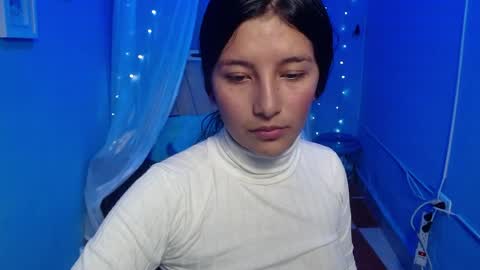 Snapshot of lilymoon_018 chatting on 06/08/26, 01:55 lilymoon_018 online show from 06/08/26, 01:55