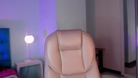 Snapshot of lilyred_ chatting on 05/25/26, 03:12 lilyred_ online show from 05/25/26, 03:12