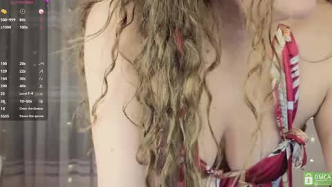 Snapshot of lilyrose1_ chatting on 05/27/26, 04:04 You can call me Li ... online show from 05/27/26, 04:04