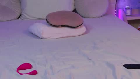      online show from 12/14/24, 08:02