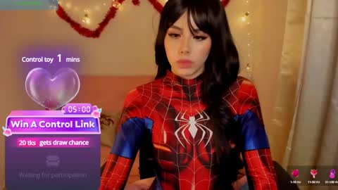 lily help me to collect more cosplay online show from 12/23/24, 04:55