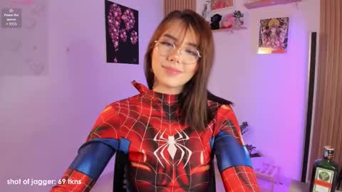 Snapshot of lilyrouse_ chatting on 10/29/25, 04:26 lily help me to collect more cosplay online show from 10/29/25, 04:26