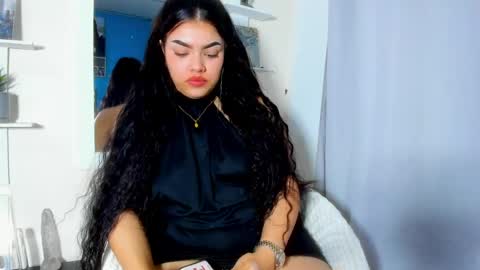 Snapshot of lilyscott1 chatting on 05/07/26, 12:49 lilyscott1 online show from 05/07/26, 12:49
