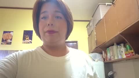 Snapshot of lilysette chatting on 05/24/26, 08:52 lilysette online show from 05/24/26, 08:52