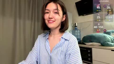 Lily online show from 06/09/26, 06:08