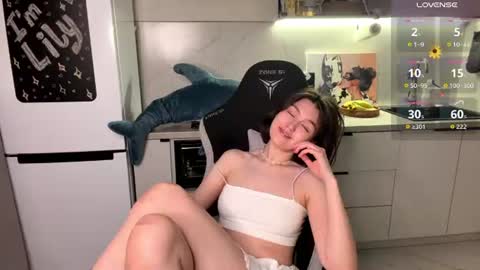 Lily online show from 06/12/26, 05:34