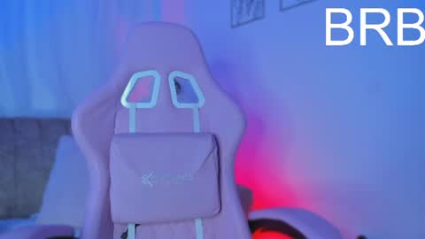 Lily  online show from 07/07/26, 10:30