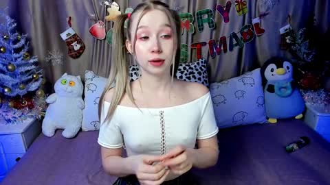 Lilian online show from 12/20/24, 03:58