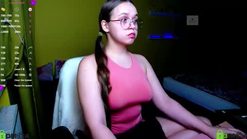 Lily online show from 01/10/26, 06:53