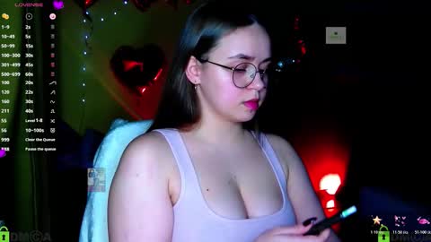 Lily online show from 02/25/26, 04:16