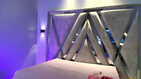 lilyth_7 online show from 10/03/25, 03:25