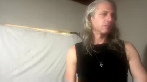 Snapshot of lilythesmooth chatting on 02/16/26, 08:32 Lilythesmooth online show from 02/16/26, 08:32
