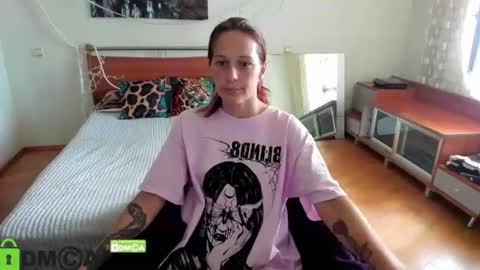 Hi Im Lily online show from 07/14/26, 07:24