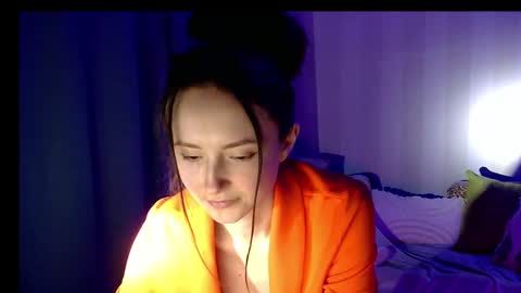 LilyXSky online show from 12/03/24, 12:59