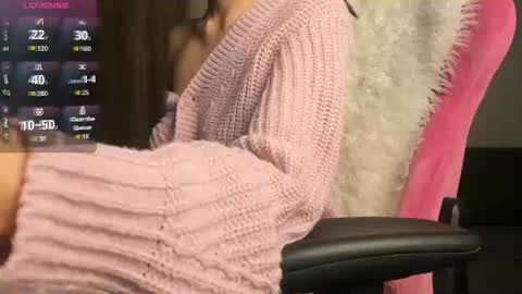 Lily online show from 06/29/26, 12:16