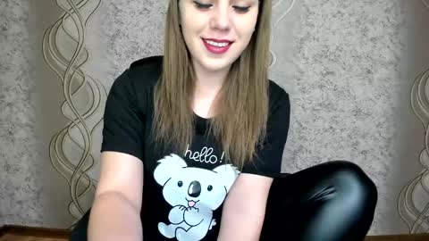    online show from 04/05/26, 01:52