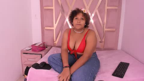 Snapshot of limmyht chatting on 06/05/26, 12:33 Limmyx online show from 06/05/26, 12:33