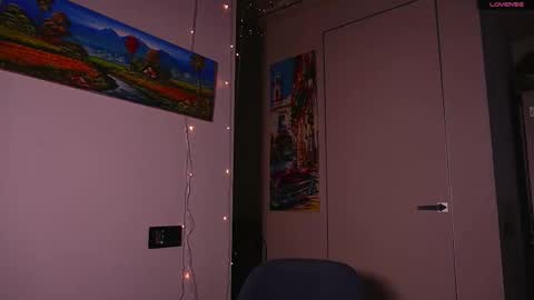 Snapshot of limy_sweet chatting on 02/27/26, 08:03 limy_sweet online show from 02/27/26, 08:03