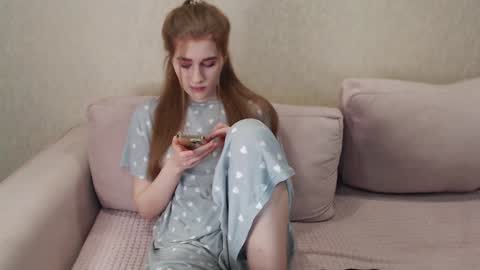 lina online show from 01/28/25, 03:25