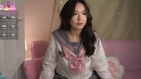 Snapshot of lin_kun chatting on 10/01/25, 07:20 Lin Use menu to play with me  online show from 10/01/25, 07:20