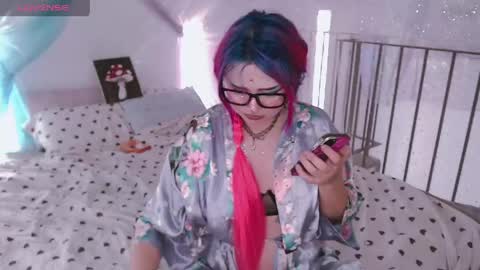 Lina2D tyan online show from 05/17/26, 09:28