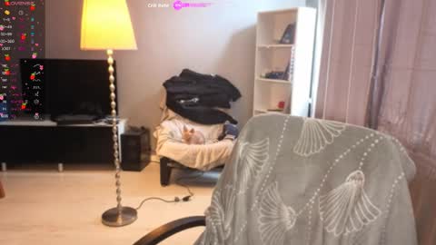 Snapshot of lina_and_lion chatting on 04/18/26, 11:03 Scarlet online show from 04/18/26, 11:03