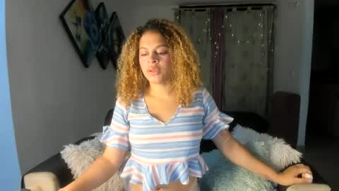 lina_andr online show from 07/09/26, 07:23