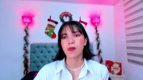  Lina Bedoya  online show from 12/07/24, 11:40