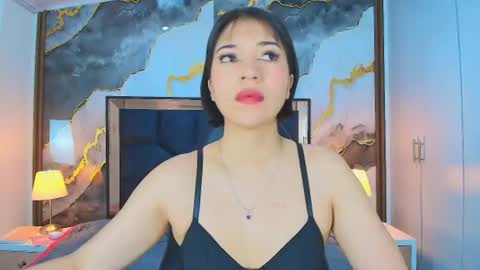  Lina Bedoya  online show from 07/17/26, 11:28