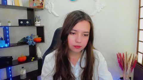 Lina online show from 12/21/24, 05:14