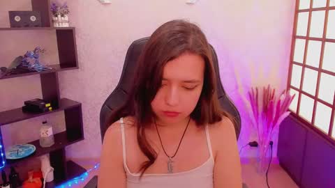 Lina online show from 12/29/24, 05:21