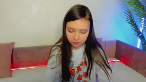 Lina online show from 01/07/25, 02:42