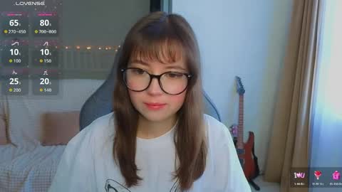 Lina online show from 06/09/26, 01:50